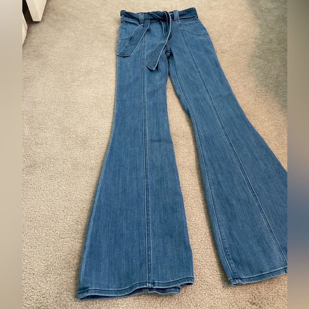 Express Bell Bottom jeans